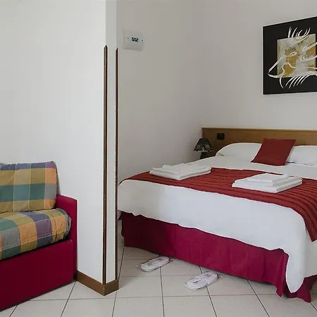 Michelangelo أرونا