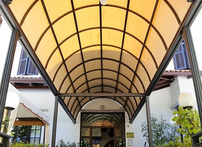 Michelangelo 3* Arona